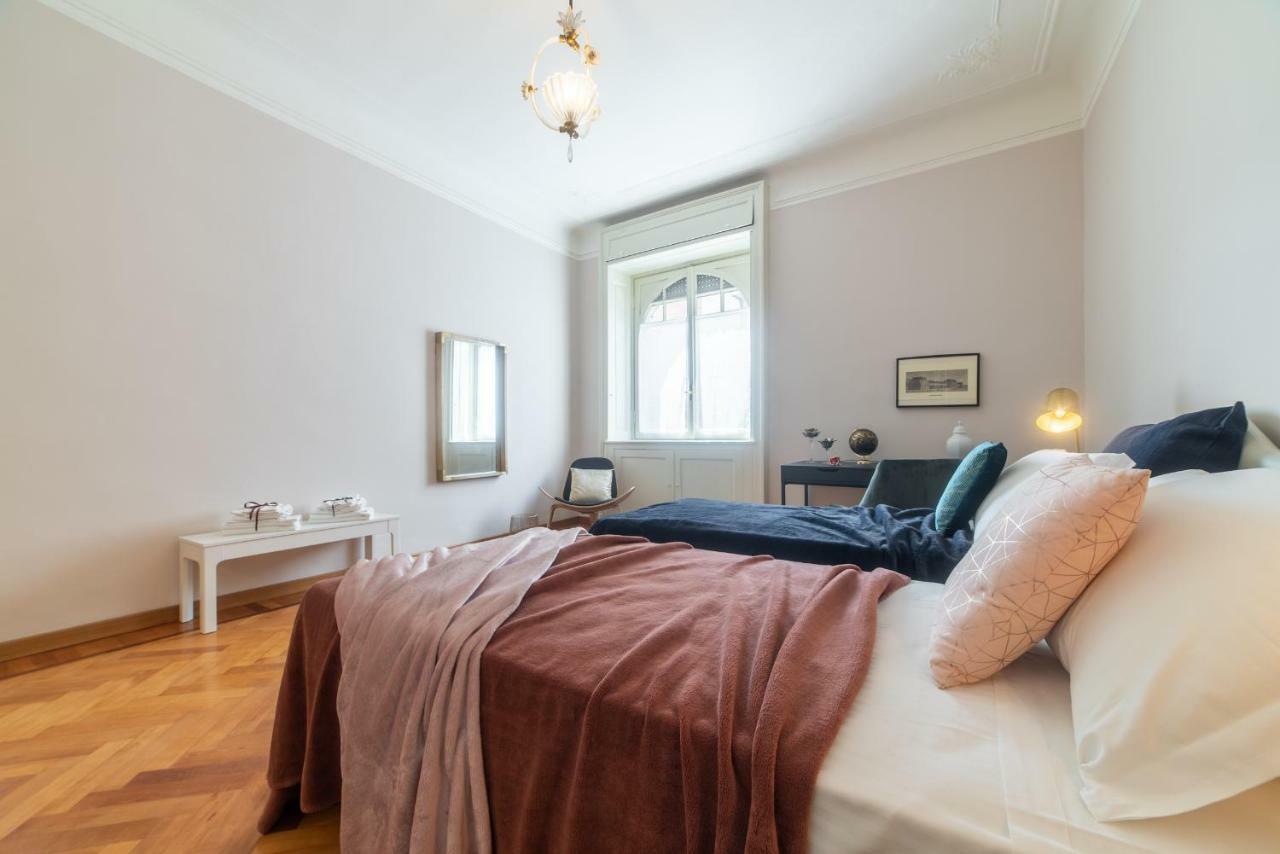 Joivy Sophisticated 3-Bed Flat With Desk Lägenhet Milano Exteriör bild