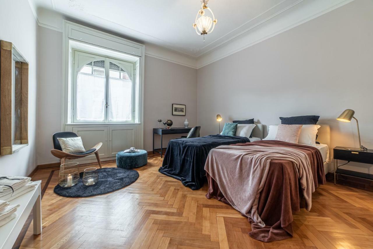 Joivy Sophisticated 3-Bed Flat With Desk Lägenhet Milano Exteriör bild